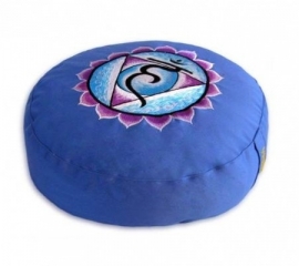 Meditatie kussen met geborduurd symbool Chakra 5