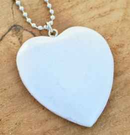 White heart necklace