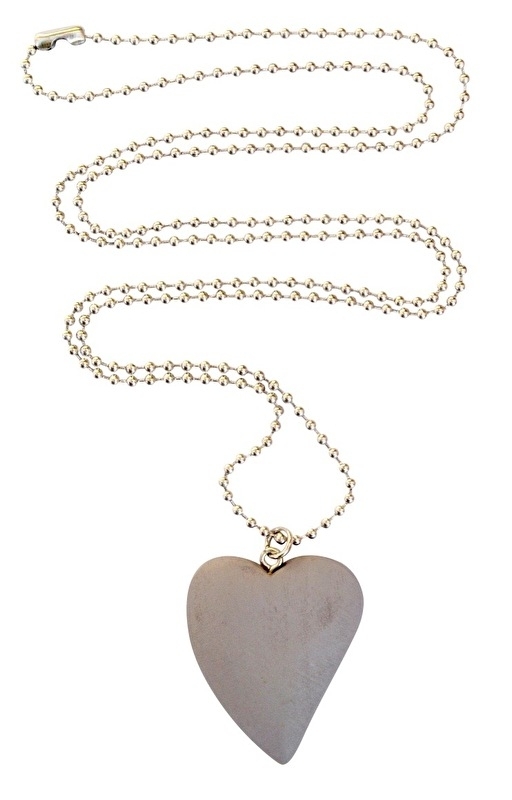 Light grey heart necklace