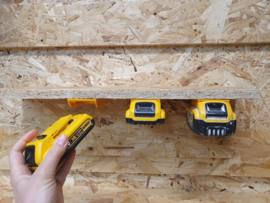 StealthMounts BM-DW20-YLW-6 Accuhouder voor DeWALT & Flexvolt