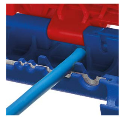 Knipex 16 95 03 SB Knipex 16 95 03 SB ErgoStrip® PV Abmantelungswerkzeug Ontmantelingsmes