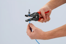 knipex Afstriptang Met precisie geslepen messen 12 21 180