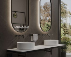 Martens Designs Miramar, Ovale spiegel 450 x 900 mm, mat zwarte rand, met indirecte verlichting rondom