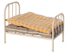 Maileg metalen bed, Vintage Bed - Teddy Junior, 20 cm