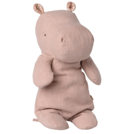 Maileg Knuffel Nijlpaard Safari Friends Medium Hippo, Lichtroze