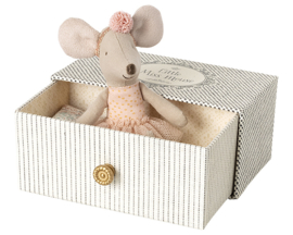 Maileg Ballerina Muis in Daybed, Dance mouse in daybed