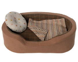 Maileg Knuffel Hondenmand, Dog basket - Brown