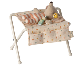 Maileg Verschoontafel voor muizen, met accessoires, Off white, 7,5cm hoog
