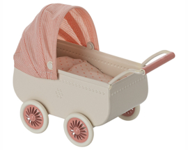 Maileg poppenwagen/kinderwagen voor Muizen Coral, hoogte 9 cm