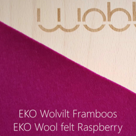 Wobbel original blank gelakt – vilt framboos