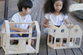 Plan Toys Poppenhuis, Slide & Go Dollhouse