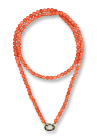 bonnie studios . noah peach necklace
