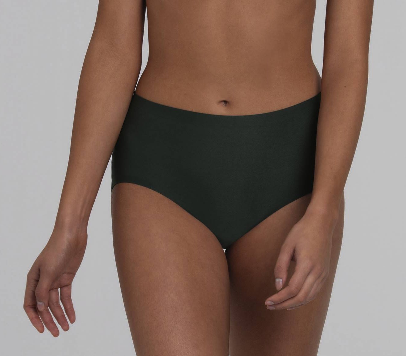Essentials High Waist