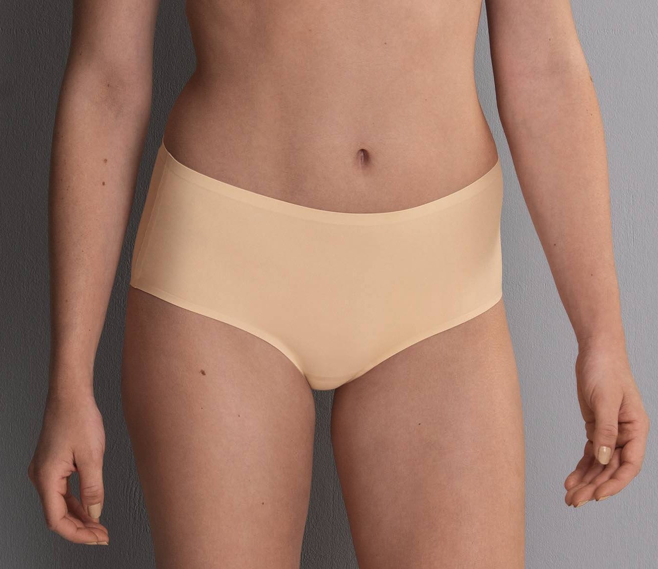 Essentials High Waist
