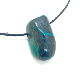 Chrysocolla hanger, doorboord, 17 gram