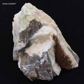 Calciet ruw stuk uit de Vallei van de Bosnische Piramides Visoko, 2987 gram.