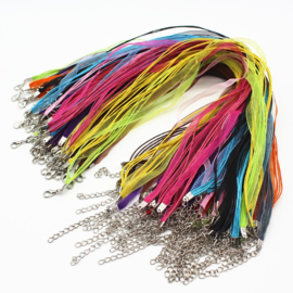 Organza met waxkoord collier, met sluiting