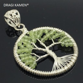 Tree of life hanger met facet geslepen Peridoot, 925 zilver