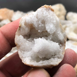 Bergkristal geodines, 30/50 mm.