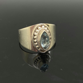Facet geslepen Topaas ring, 17 mm/54, 925 zilver