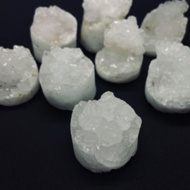 Bergkristal cluster rond