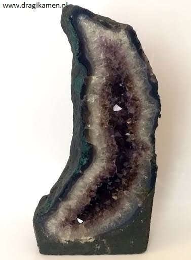 Amethyst geode uit Brazilië van 5500 gram.