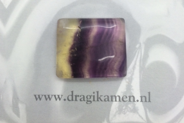 Met de hand geslepen fluoriet cabochon. Code: FLCA006