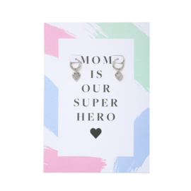 Oorbel wenskaart Super Hero Mom| Zilver