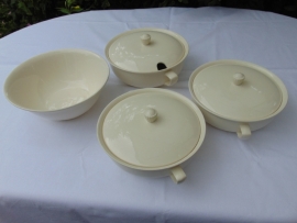 Vintage set Petrus Regout schalen