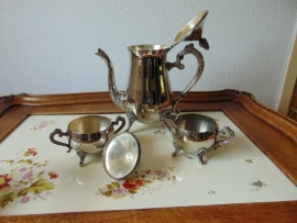 Versilberter Vintage-Kaffeeservice