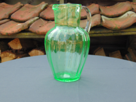 Uranium glazen waterkan