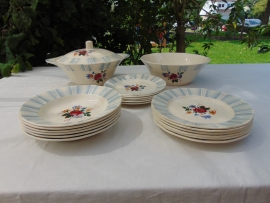 Antiek Sarreguemines servies "Claude"