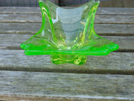 Uranium glazen fruitschaal