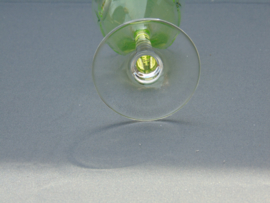 Uranium glazen wijnglas