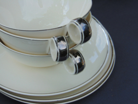 Art Deco Petrus Regout theeservies Geha