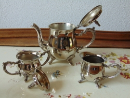 Versilberter Vintage-Kaffeeservice