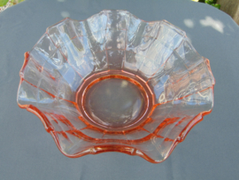 Schöne Art Decó "Pavilux" Glasschale
