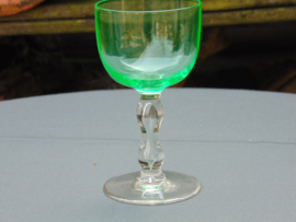 Uranium glazen wijnglas