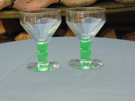 Uranium glazen wijnglas