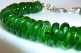 Armband glaskralen schijfjes groen