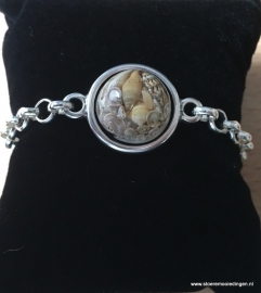 Schelpjes schakelarmband