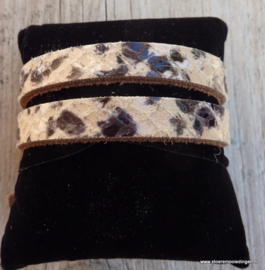 Gesp armband beige zwart slangenprint