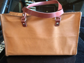 Tas cognac