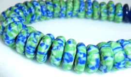 Armband glaskralen schijfjes groen blauw