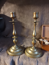 Antieke messing kandelaars