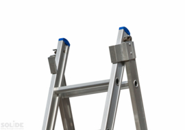 Solide 2-delige ladder 2 x 12 sporten met stabilisatiebalk,  vrijstaand