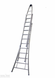 Glazenwassersladder met rollen; 3-delige ladder met 12 treden, met stabiliteitsbalk