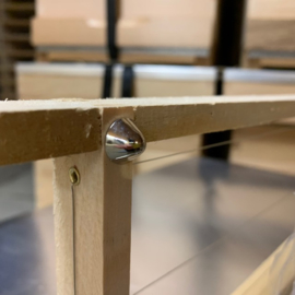 afstandsdopjes 7 mm. voor Dadantramen met rechte zijden (ong.100 st.)