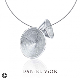 DANiEL ViOR Conus collier