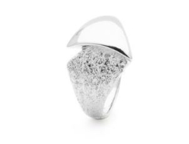 Yo Design ring Tovenar T1110
